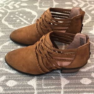 Caslon booties